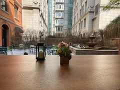 -潮一不贰·法式甜品·生日蛋糕·西式简餐(外滩店)