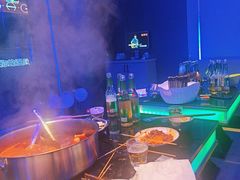 -唯爱KTV聚会餐厅(仙林东城汇店)