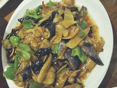 -老六杀猪菜(进乡街店)