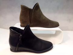 -STUART WEITZMAN(静安嘉里中心店)