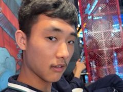 -屋有岛沉浸游戏旗舰店(中山公园店)