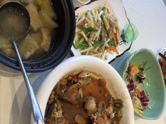 -沪华海鲜大酒楼(南汇店)