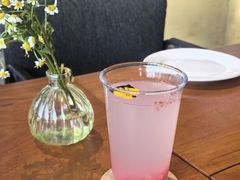 荔枝石榴苏打-The Happy Monk(前海壹方汇店)