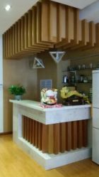 -苗方清颜专业祛痘养生