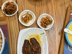 -呷佬·长沙手工米粉(金沙江路店)