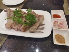 手抓羊肉-飞天大厦清真餐厅