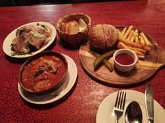番茄炖牛肚-羽深肉铺 Steak & Wine
