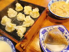 -张家巷美食(南浔店)