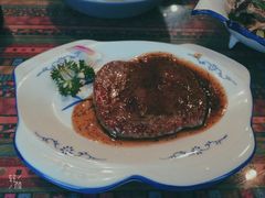 -忘忧草融合私房菜(红鼎国际店)