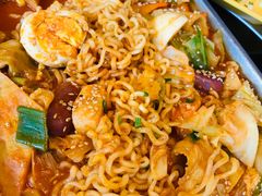 辛拉面炒年糕-八福力韩国休闲餐厅(泉舜店)