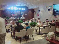 -钟书阁(群光广场店)