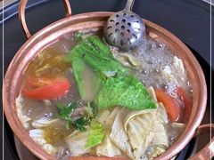 -银同牦牛肉火锅