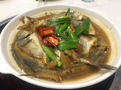 -鑫悦楼煎蟹·16年海鲜大排档