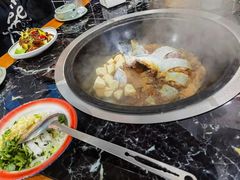 -边江铁锅炖鱼(振八街店)