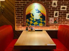 卡座-Lia Cafe Bar Restaurant松山咖啡屋