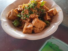 -岛中岛·海鲜大排档·万宁老字号(东澳店)