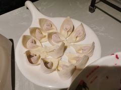 牛肉抄手-俏牛哥鲜牛肉牛肆馆(重庆天地店)