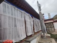 -比如骷髅墙景区