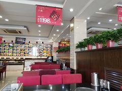 大堂-瑞杰烧烤店·24小时营业(山东路店)