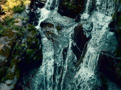 -藏龙百瀑风景区