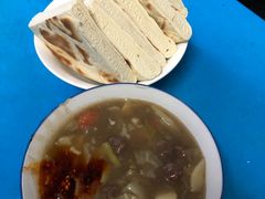 -刘老虎肉丸糊辣汤(总店)