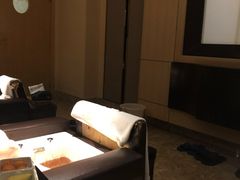 -金色印象·4k影院式足体养生(大渡口店)