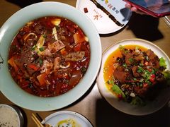 -川人百味·水煮活鱼(赛罕万达店)