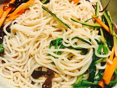 -云海肴·汽锅鸡·云南菜(天山百盛优客店)