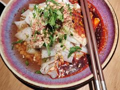 -纳鲁孜·新疆特色餐厅(上海悦荟广场店)