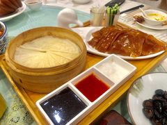 片皮鸭-江南村酒家