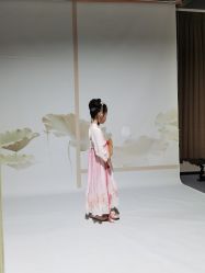 -盘子女人坊古装写真摄影(厦门总店)