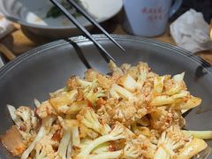-蜜桃餐厅·伴山(湖滨商业街店)