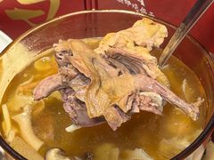 -燕郊烧鸽子(酷车小镇店)