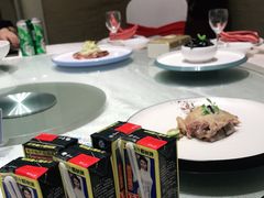 -双子楼大酒店(城开国际写字楼店)