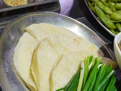 淄博小饼卷一切-马路牙子烧烤音乐酒馆(望京店)