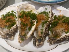 蒜蓉粉丝蒸生蚝-品味居·首店·大连鲜活海鲜大连菜(东港店)