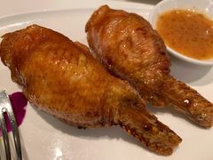 -港丽餐厅(高德置地店)