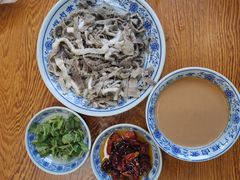 老北京爆肚-门框胡同百年卤煮(新街口店)