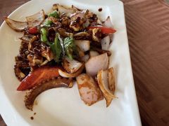 -天桥饭店·特色海鲜(金山嘴渔村店)