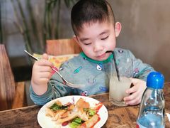 -HIGH FIVE哈福手工汉堡(桂林路店)