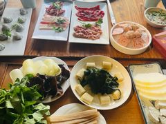 -城墙拐拐火锅(三峡广场黑金冠店)