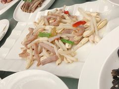 豆芽炒肉-襄阳绿地铂骊酒店-品珍轩中餐厅