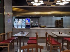 大堂-百年尹氏汤包(湖南路狮子桥店)