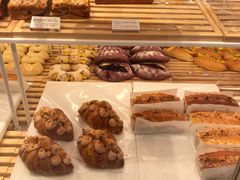 -好利来(上海长宁龙之梦店)