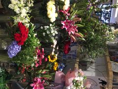 -谷莠子花艺气球派对·绿植造景·花艺沙龙(东海缤纷天地店)