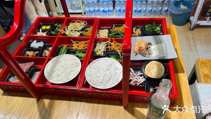 勺子米线·云南传统小吃市集(四方街店)图片