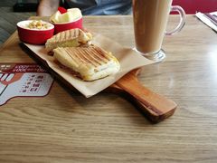 -必胜客(新中纬店)