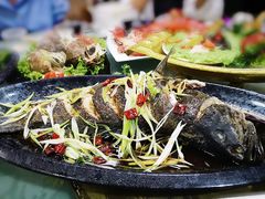 -老东镇啤酒屋海鲜加工·蒸汽海鲜·海鲜烧烤(台东店)