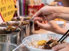 -进哥湖南津市牛肉粉店(下沙店)