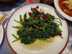 炝炒红薯尖-红辣椒·川菜·火锅(张杨路店)